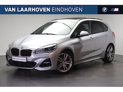 BMW 2-serie Active Tourer - 218i High Executive M Sport Automaat / Panoramadak / Trekhaak / Sportstoelen / Achteruitri