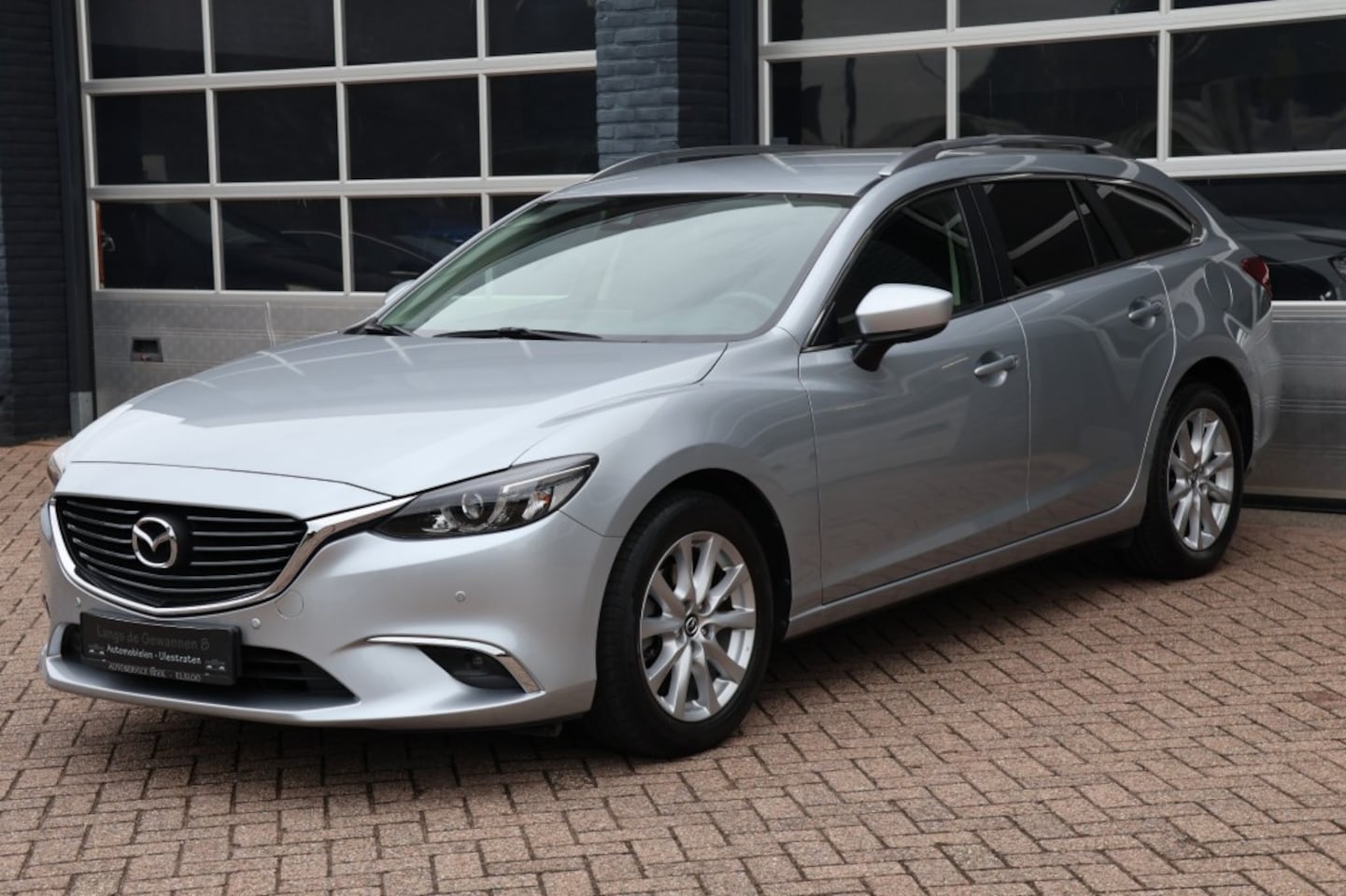 Mazda 6 Sportbreak - Sportbreak 2.0 SkyActiv-G-165 automaat, navigatie, 50142 km - AutoWereld.nl