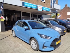 Toyota Yaris - 1.5 HYB. ACTIVE