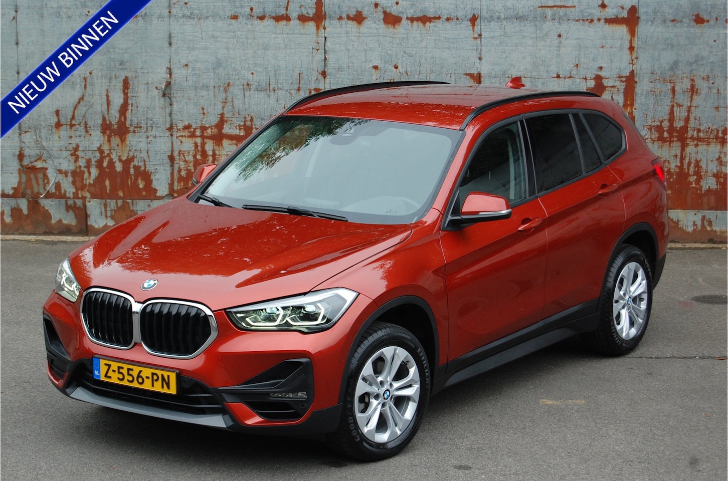 BMW X1 - sDrive18i High Exe / Navi / Leder / 2020 / 32DKM! - AutoWereld.nl