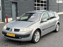Renault Mégane Grand Tour - 1.6-16V Expression Basis, airco, cruise control, trekhaak