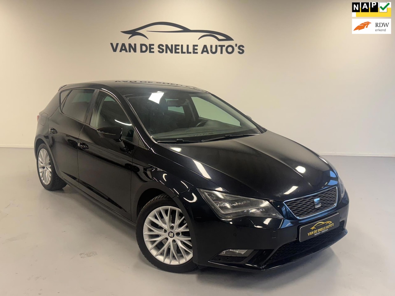 SEAT Leon - 1.6 TDI Style Business Ecomotive LED/NAVI/NAP - AutoWereld.nl