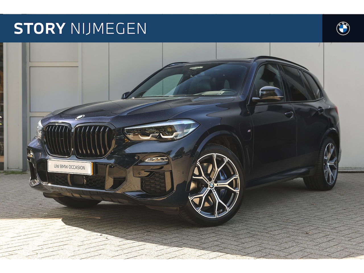 BMW X5 - xDrive45e High Executive M Sport Automaat / Panoramadak / Trekhaak / Adaptieve LED / Soft - AutoWereld.nl