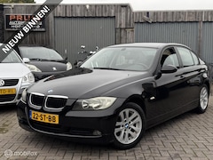 BMW 3-serie - 318i Business -AIRCO-LEDER- Apk (10-2026) *INRUIL MO