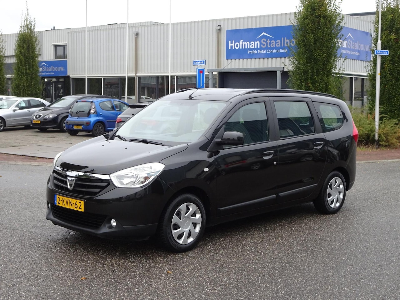 Dacia Lodgy - 1.2 TCe Lauréate 7p. Airco Navi - AutoWereld.nl