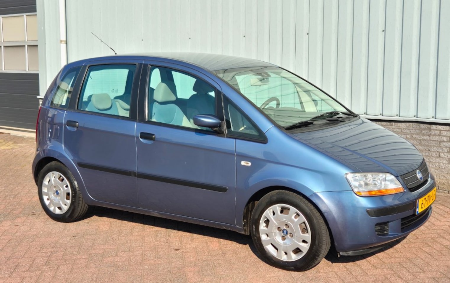 Fiat Idea - 1.4 16V Dynamic Airco Nieuwe APK - AutoWereld.nl