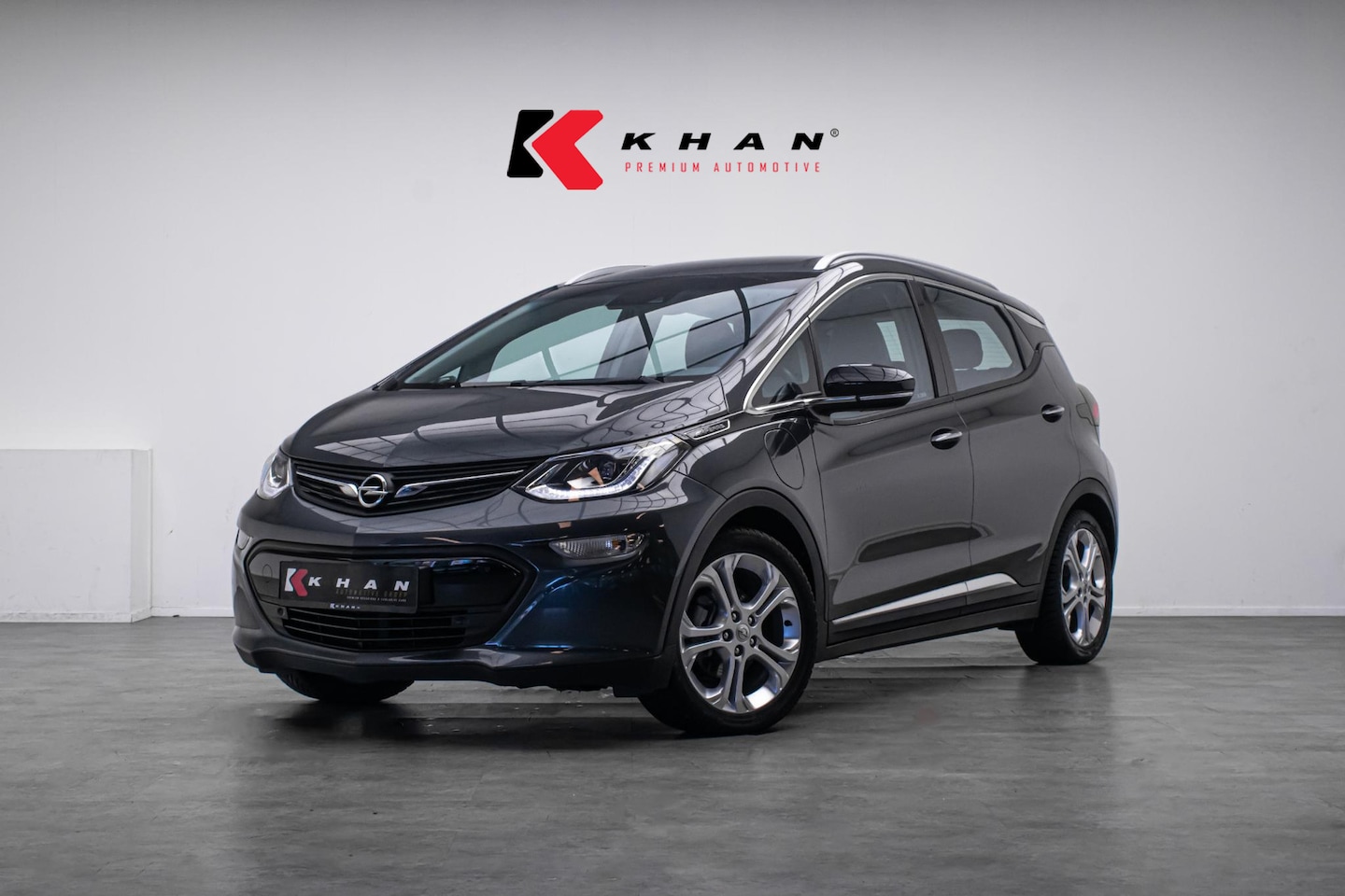 Opel Ampera-e - Business vrd 60 kWh |Stuurverwarming|Carplay| - AutoWereld.nl
