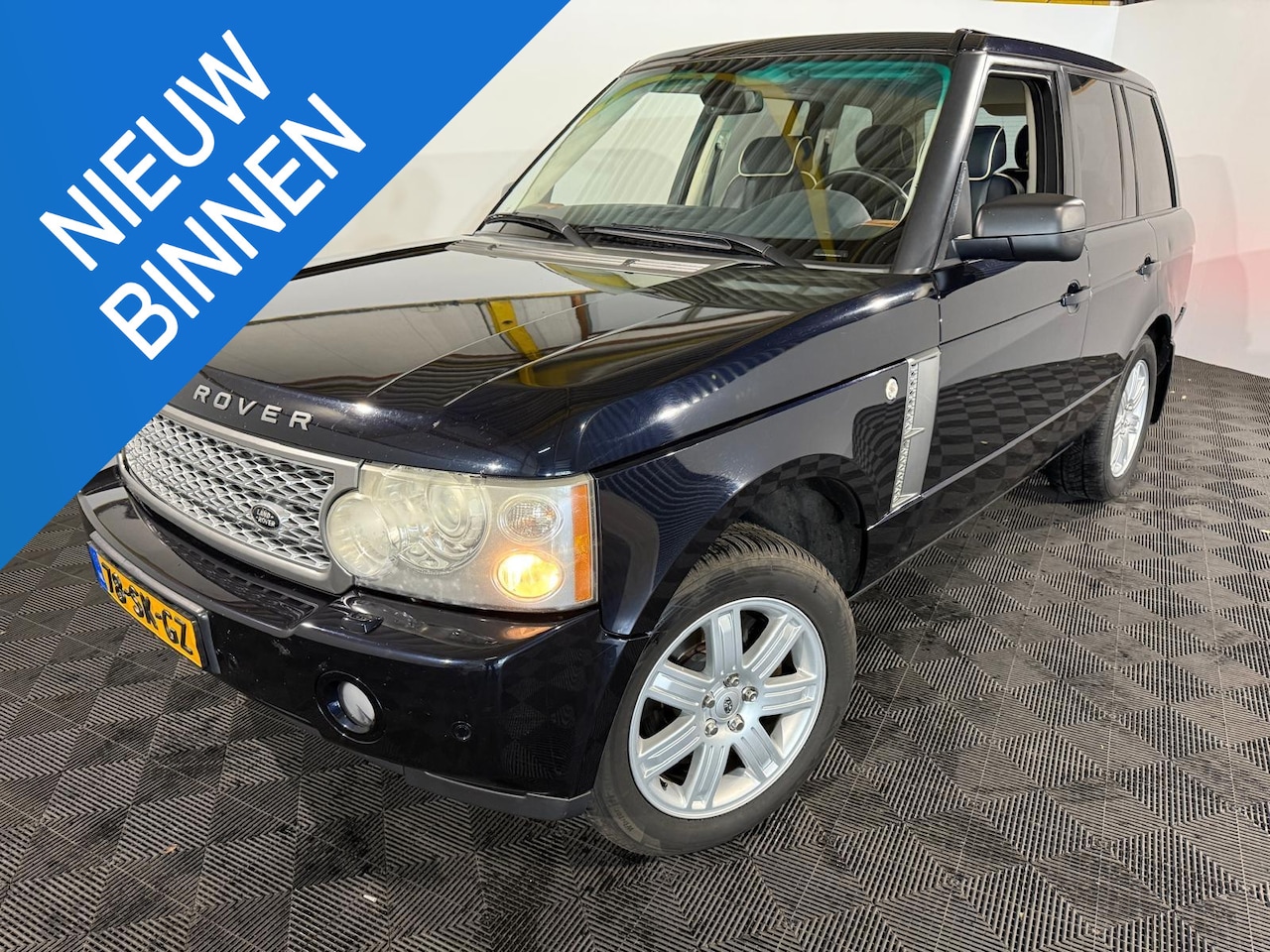 Land Rover Range Rover - 4.4 V8 Vogue 4.4 V8 Vogue - AutoWereld.nl