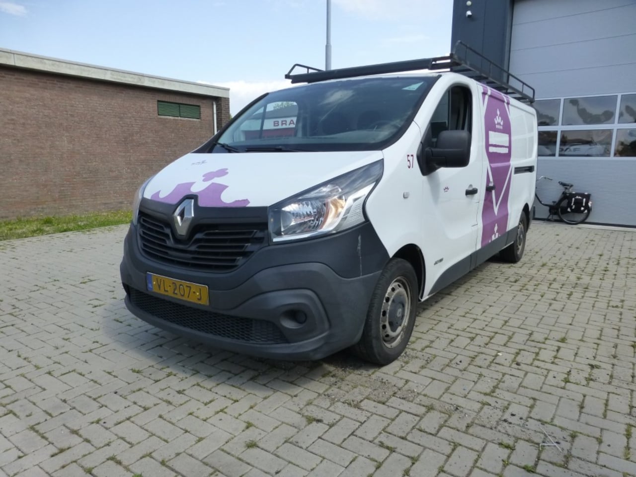 Renault Trafic - 1.6 dCi - AutoWereld.nl