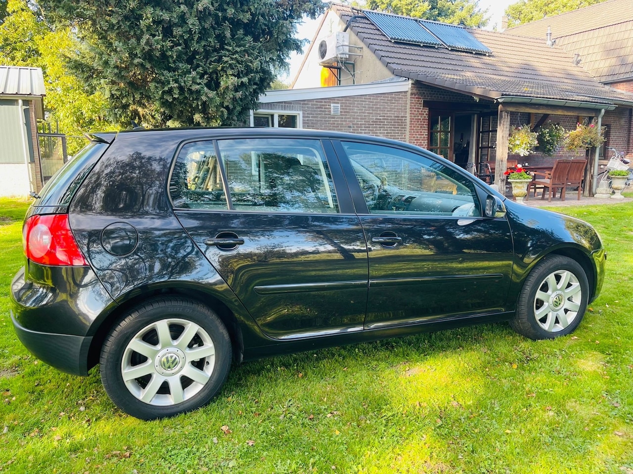 Volkswagen Golf - 1.6 FSI Sportline - AutoWereld.nl