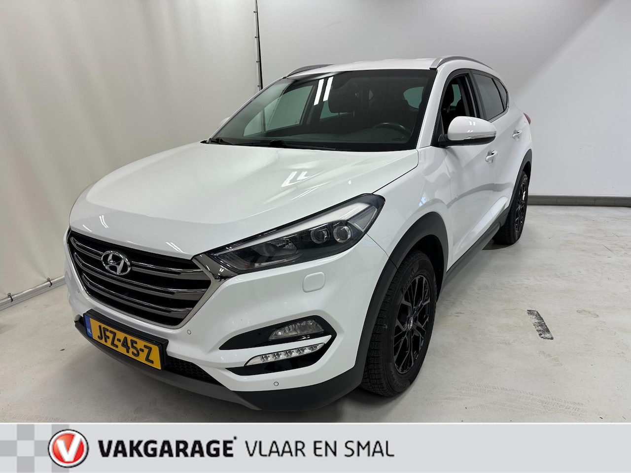 Hyundai Tucson - 1.6 T-GDi Comfort 4WD -Navigatie-Camera-stoel en bank verwarming-Lane assist-Cruise contro - AutoWereld.nl