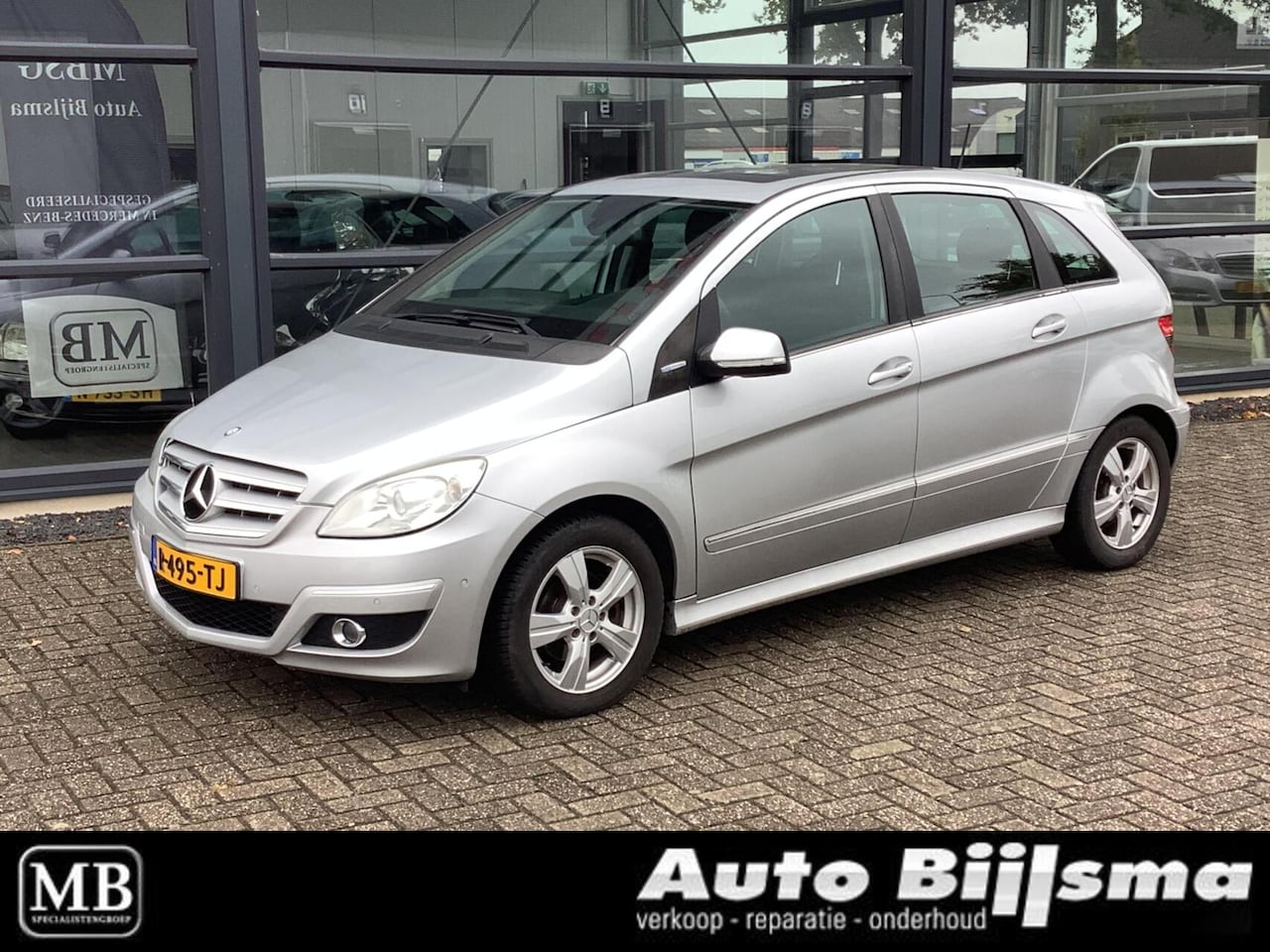 Mercedes-Benz B-klasse - 160 BlueEFFICIENCY Business Class 160 BlueEFFICIENCY Business Class, cruise, airco, parkeersensoren - AutoWereld.nl