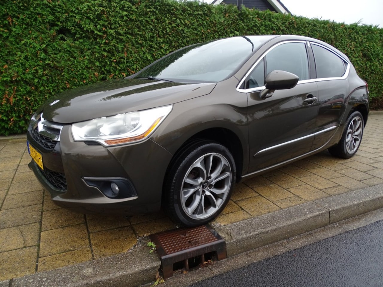 Citroën DS4 - 1.6 VTI SO CHIC-Cruise-Blth-Trkh-Media-Pdc-Hlf Leer - AutoWereld.nl