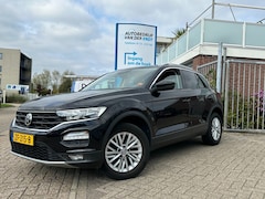 Volkswagen T-Roc - 1.0 TSI Style 1e eigenaar Carplay DAB+ PDC V+A