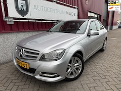 Mercedes-Benz C-klasse - 180 Ambition Avantgarde // Org. NL // 103 DKM NAP // Navi // Clima