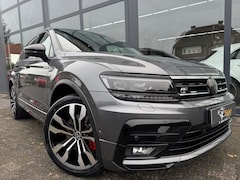 Volkswagen Tiguan - 2.0 TSI 4Motion Highline 2X R-line | Pano