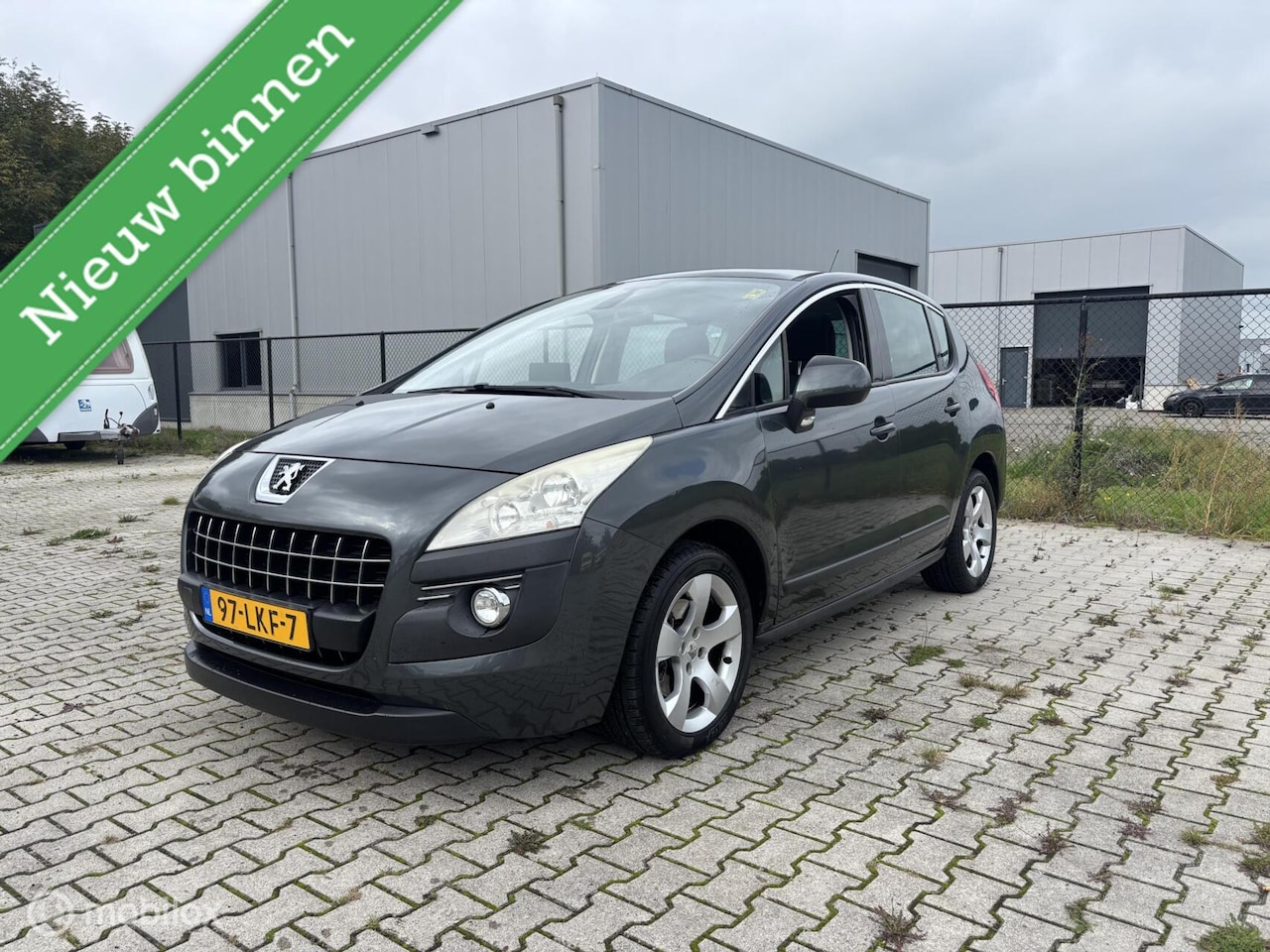 Peugeot 3008 - 1.6 THP ST Automaat, Pano, Trekhaak - AutoWereld.nl