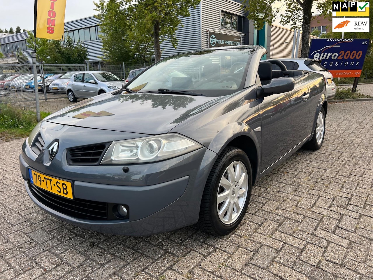 Renault Mégane coupé cabriolet - 1.6-16V Tech Line - Nwe Apk - AutoWereld.nl