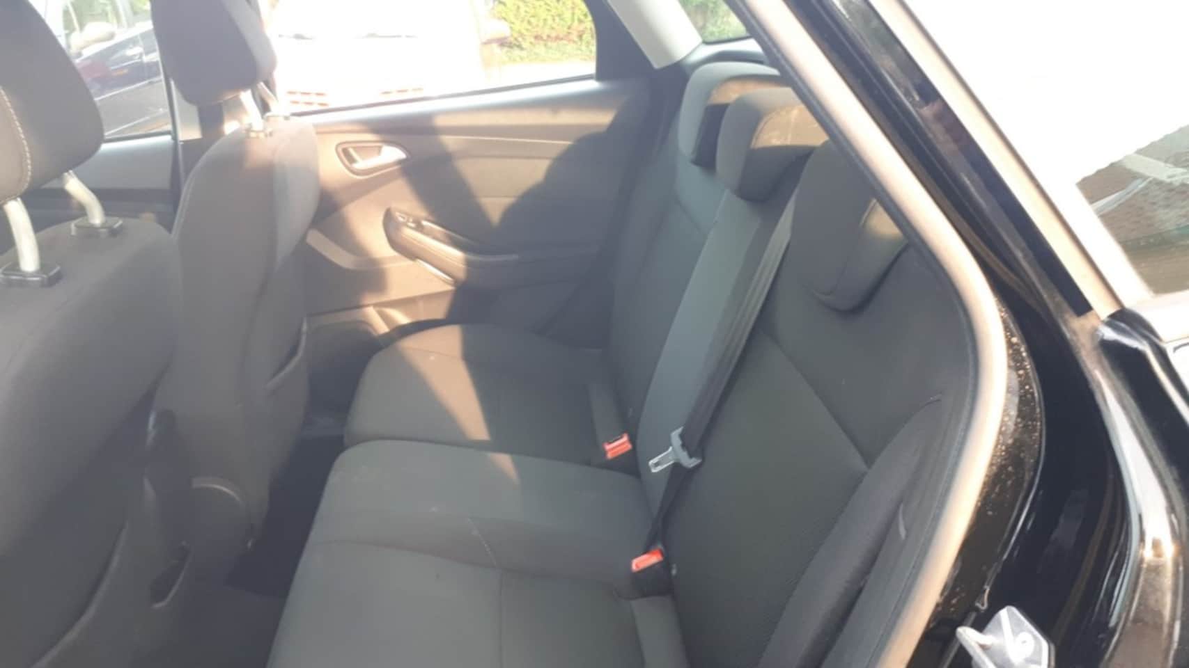 Ford Focus - 1.0 Lease Edition RADIO CD/CLIMATE/NAVI/CRUISE/CV