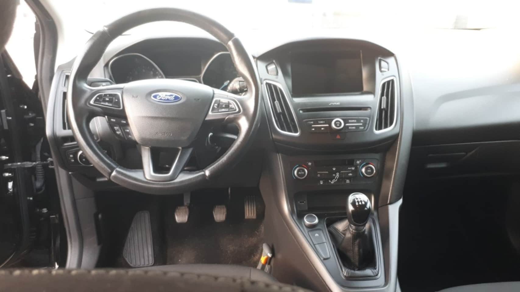 Ford Focus - 1.0 Lease Edition RADIO CD/CLIMATE/NAVI/CRUISE/CV