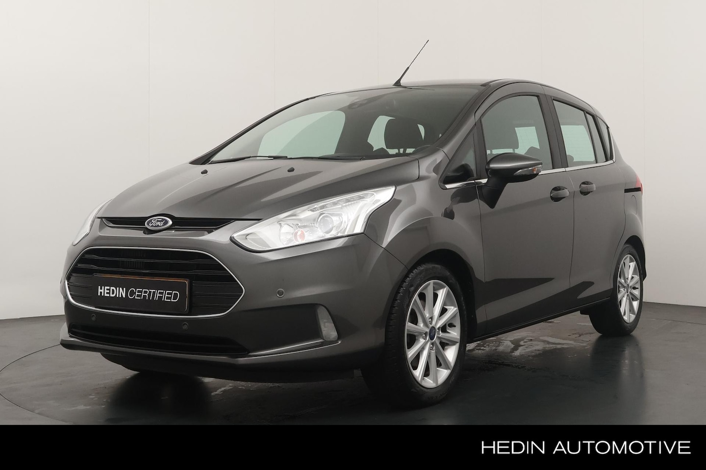 Ford B-Max - 1.0 EcoBoost Titanium Trekhaak | 49087 km! | Climate control | Camera | Cruise control - AutoWereld.nl