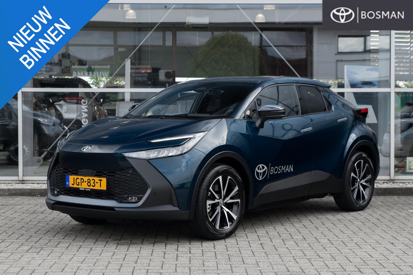 Toyota C-HR - 2.0 Plug-in Hybrid 220 Dynamic - AutoWereld.nl