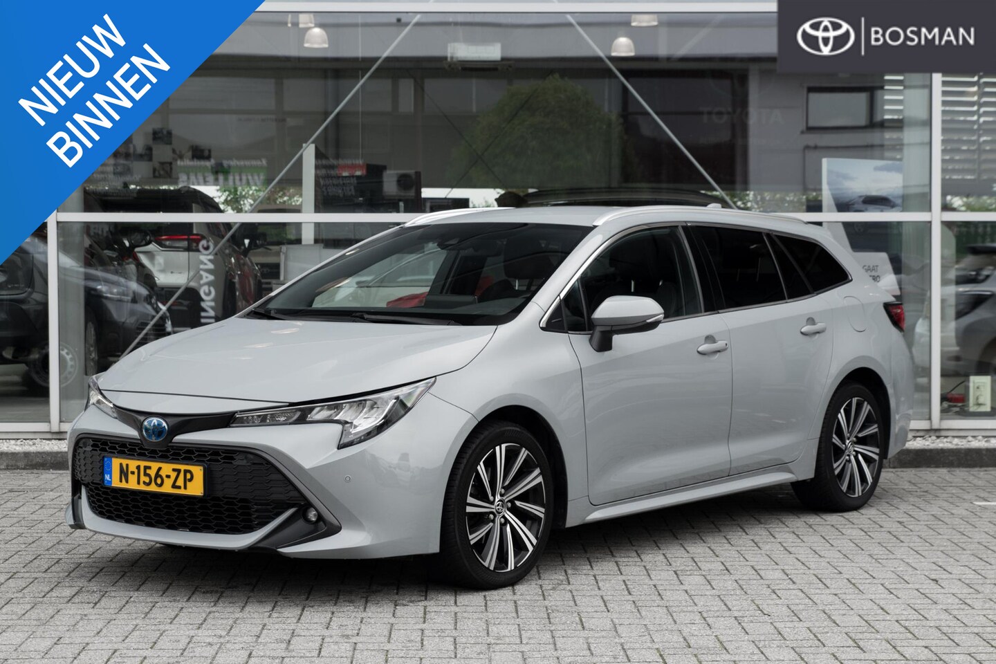 Toyota Corolla Touring Sports - 1.8 Hybrid Dynamic 1.8 Hybrid Dynamic - AutoWereld.nl