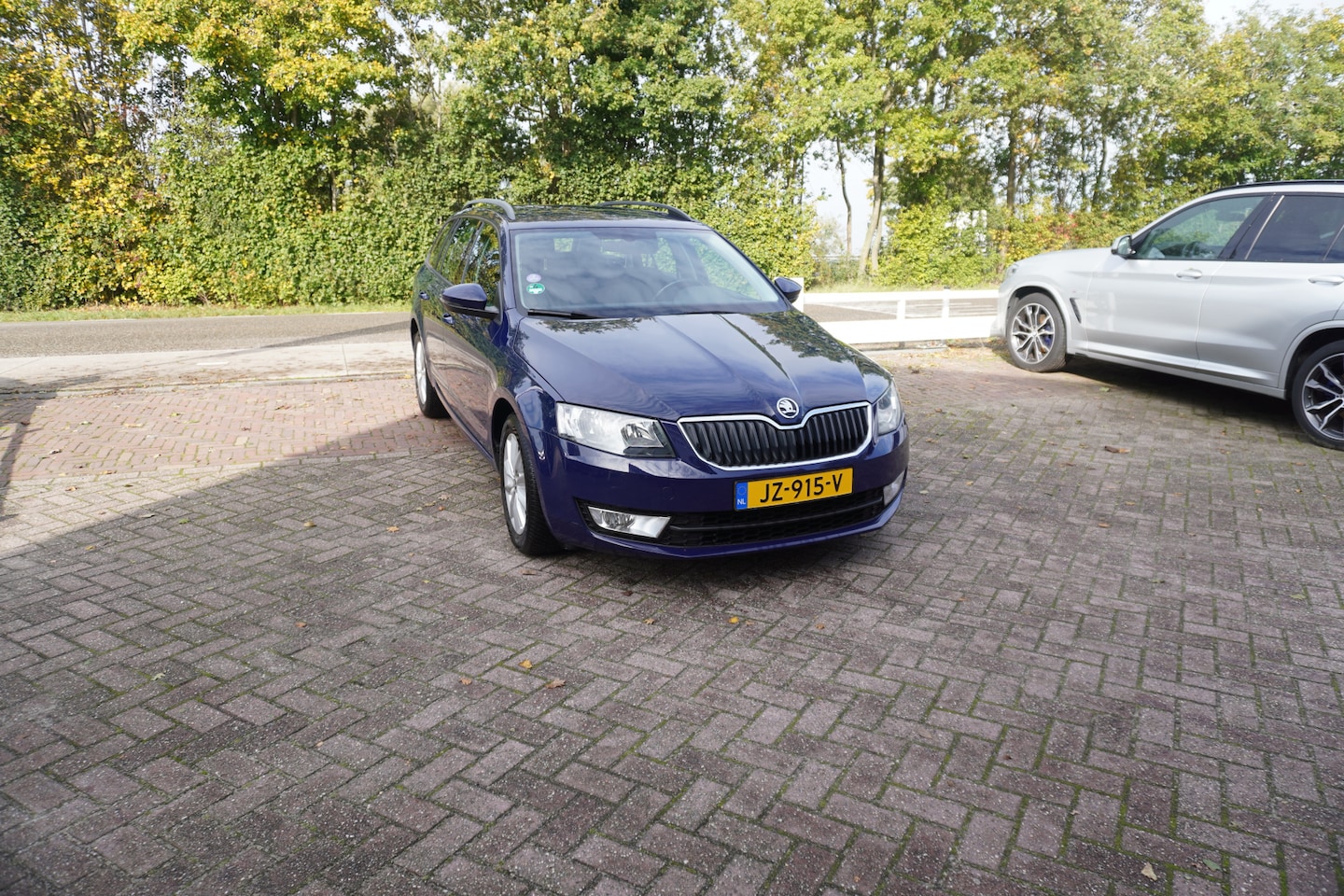 Skoda Octavia - 1.0 TSI Greentech Ambition Business TREKHAAK CLIMA NAVI - AutoWereld.nl