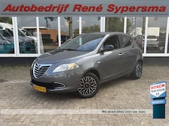 Lancia Y(psilon) - Ypsilon 0.9 TwinAir 30th Anniversary | Automaat | Airco | Bluetooth