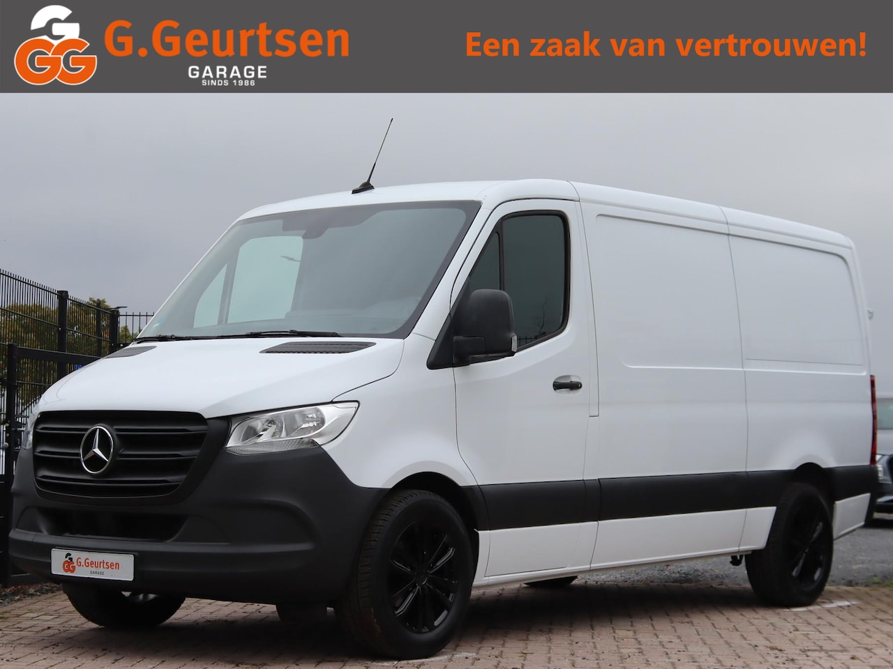 Mercedes-Benz Sprinter - 317CDI, 170PK, L2H1, Automaat, Leder, MBUX Navigatie, Camera, - AutoWereld.nl