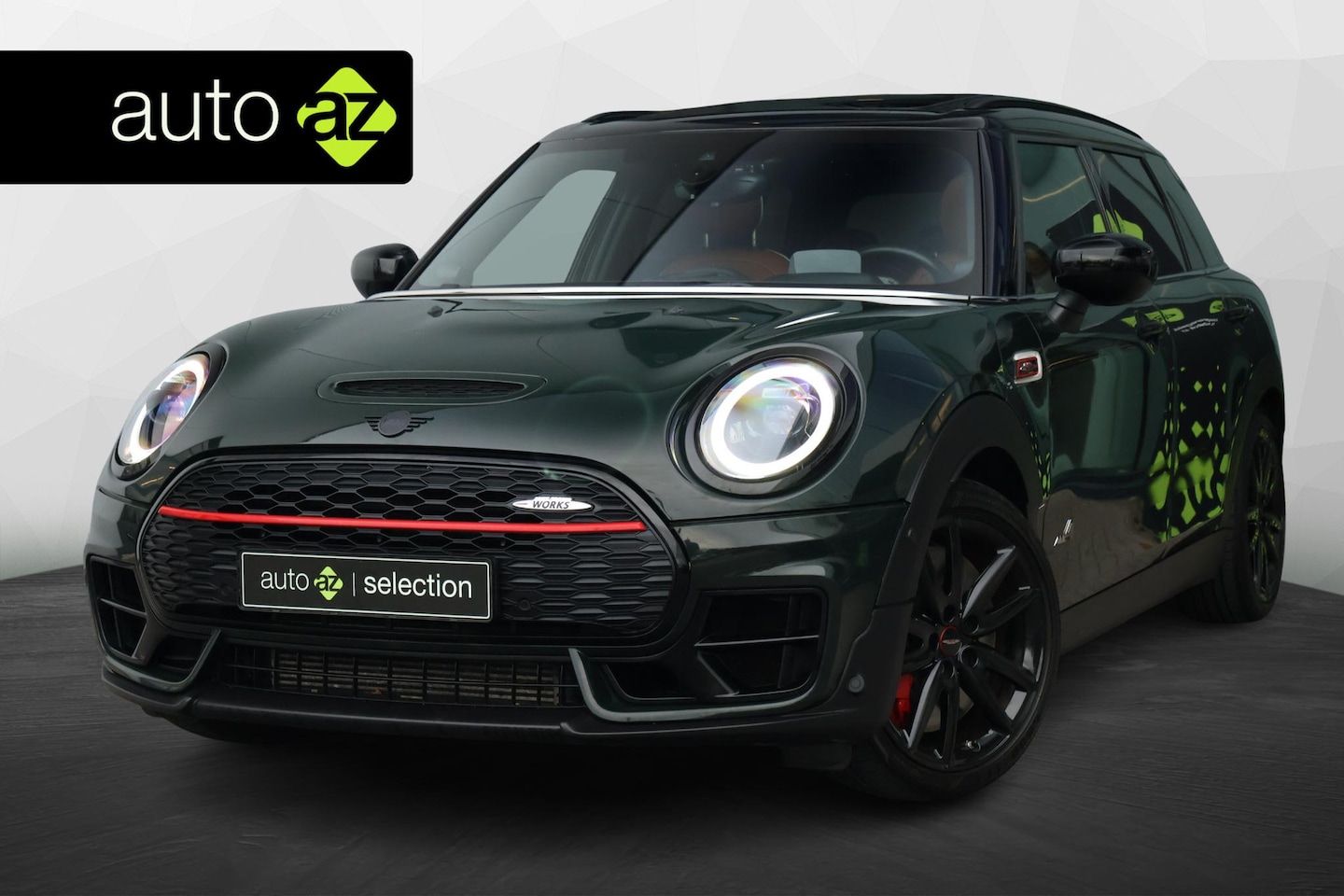 MINI Clubman - Mini 2.0 JCW ALL4 Thunder Pack / Pano / HUD / H&K / Camera - AutoWereld.nl