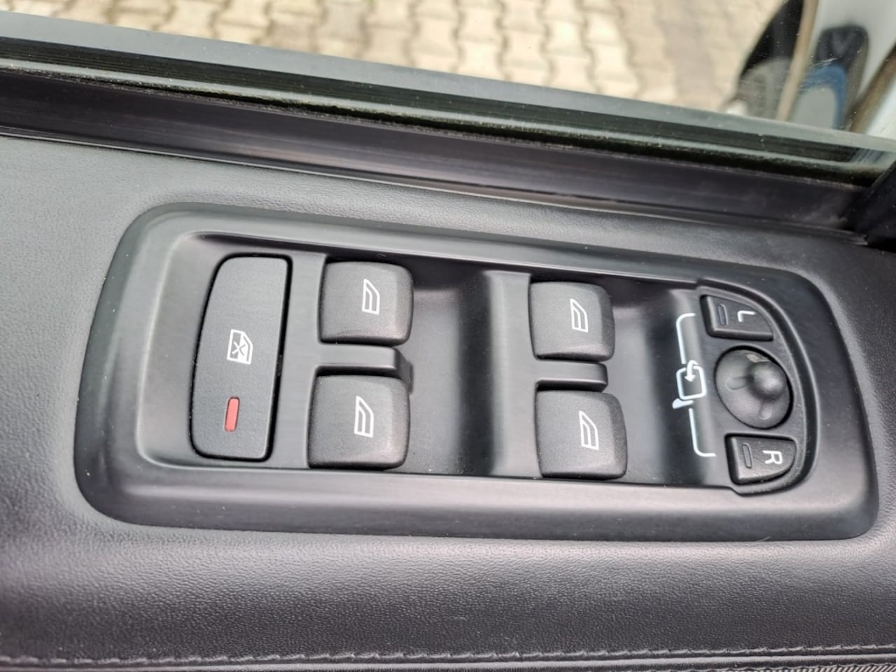 Land Rover Range Rover - 3.0 TDV6 HSE 3.0 TDV6 HSE - AutoWereld.nl