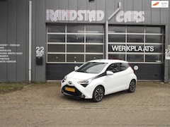 Toyota Aygo - 1.0 VVT-i x-play Carplay Airco Camera Elek Pakket 5Deurs 2022bj GARANTIE