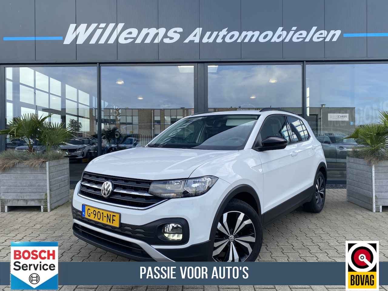 Volkswagen T-Cross - 1.0 TSI Life Trekhaak, App-Connect & Adaptive Cruise - AutoWereld.nl