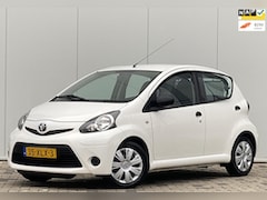 Toyota Aygo - 1.0 VVT-i Access 5 deurs dealer onderhouden nette auto