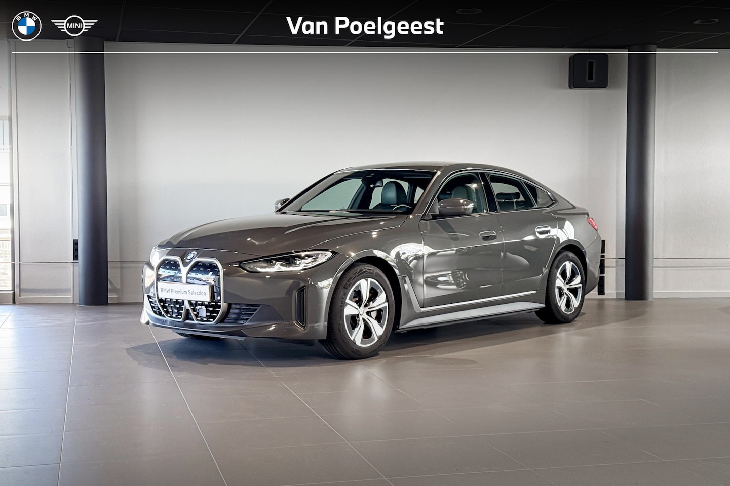 BMW i4 - eDrive40 High Executive 84 kWh | Stoelverwarming | Achteruitrijcamera | Trekhaak | - AutoWereld.nl