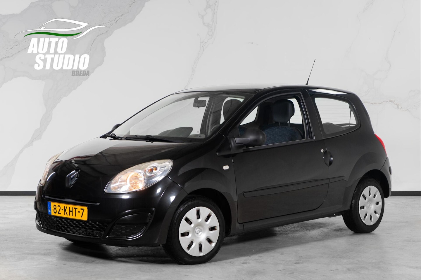Renault Twingo - 1.2 Authentique | Airco | NAP - AutoWereld.nl