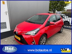 Toyota Yaris - 1.5 Hybrid Dynamic NETTE STAAT / CAMERA / LMV / ECC / TREKHAAK / 1e EIGENAAR