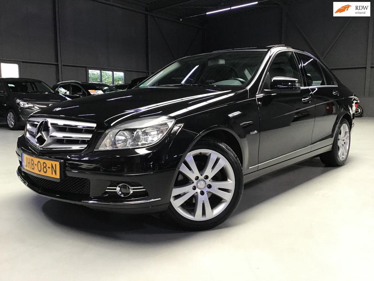 Mercedes-Benz C-klasse - 180 CGI BlueEFFICIENCY Avantgarde I 1e Eigen. I Automaat I Navi I New APK + KB I 142xxx I - AutoWereld.nl