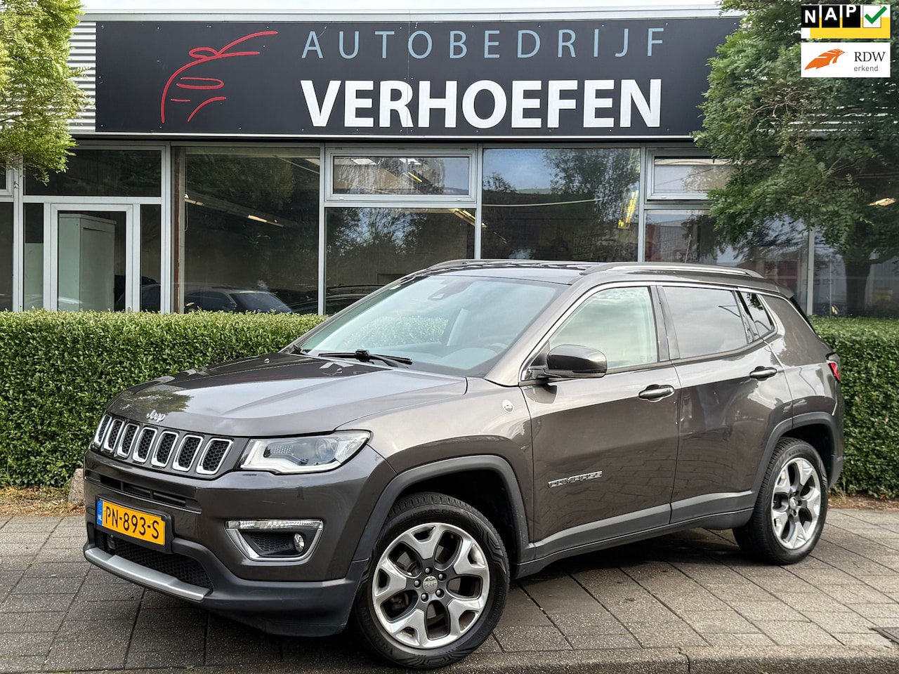 Jeep Compass - 1.4 MultiAir Opening Edition 4x4 - AUTOMAAT - APPLE CARPLAY - BEATS AUDIO - LANE ASSIST ! - AutoWereld.nl