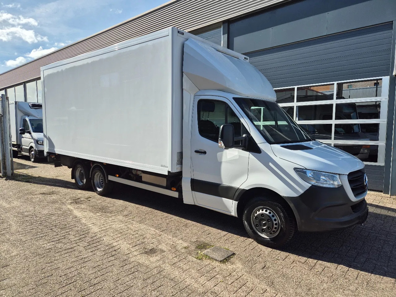 Mercedes-Benz Sprinter - 516 CDI BE Clixtar/ Webasto/ 27 KUB/ Nutzlast 3.3T/ 073688 - AutoWereld.nl