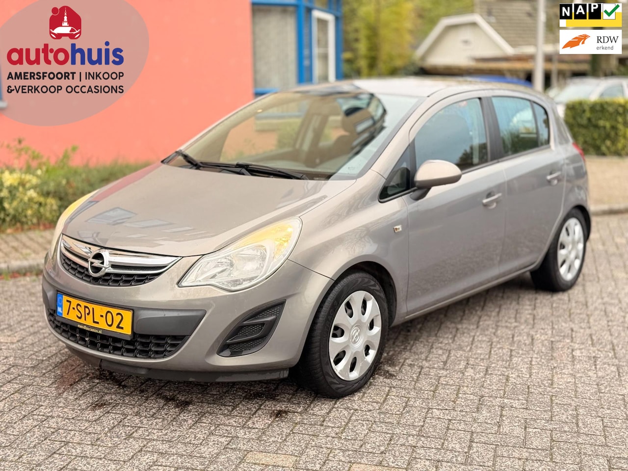 Opel Corsa - 1.2-16V Edition 1.2-16V Edition - AutoWereld.nl