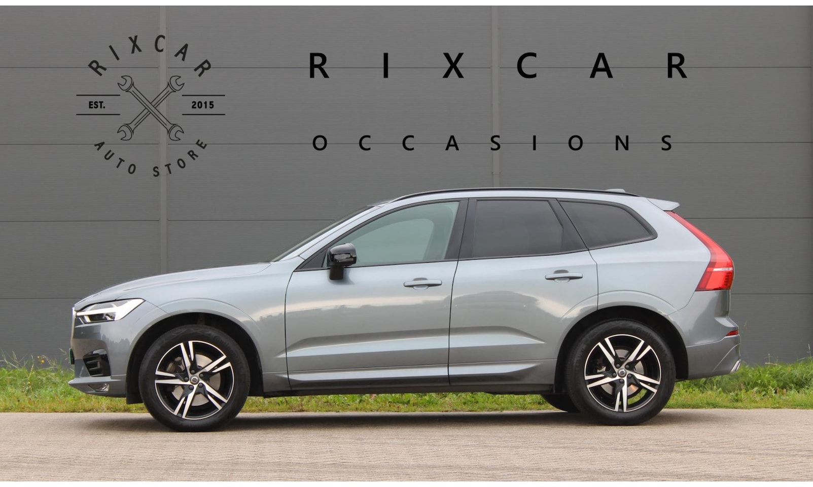 Volvo XC60 - 2.0 B5 AWD R-Design HarmanKardon Trekhaak 360CAM - AutoWereld.nl