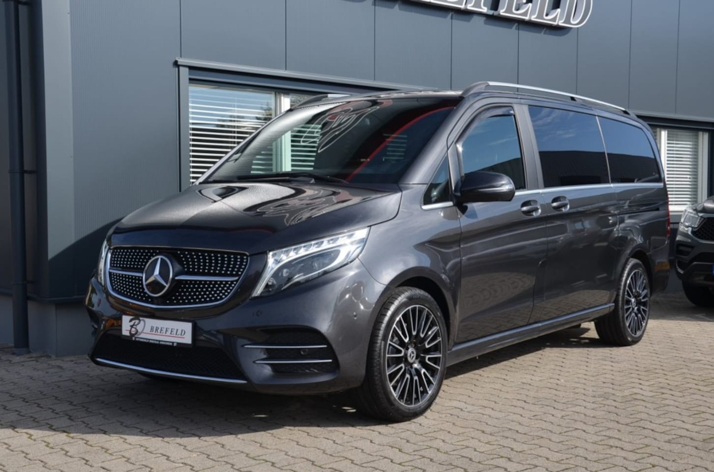Mercedes-Benz V-klasse - 300 D Avantgarde Dubbele Cabine 2x Schuifdeur BPMvrij - AutoWereld.nl