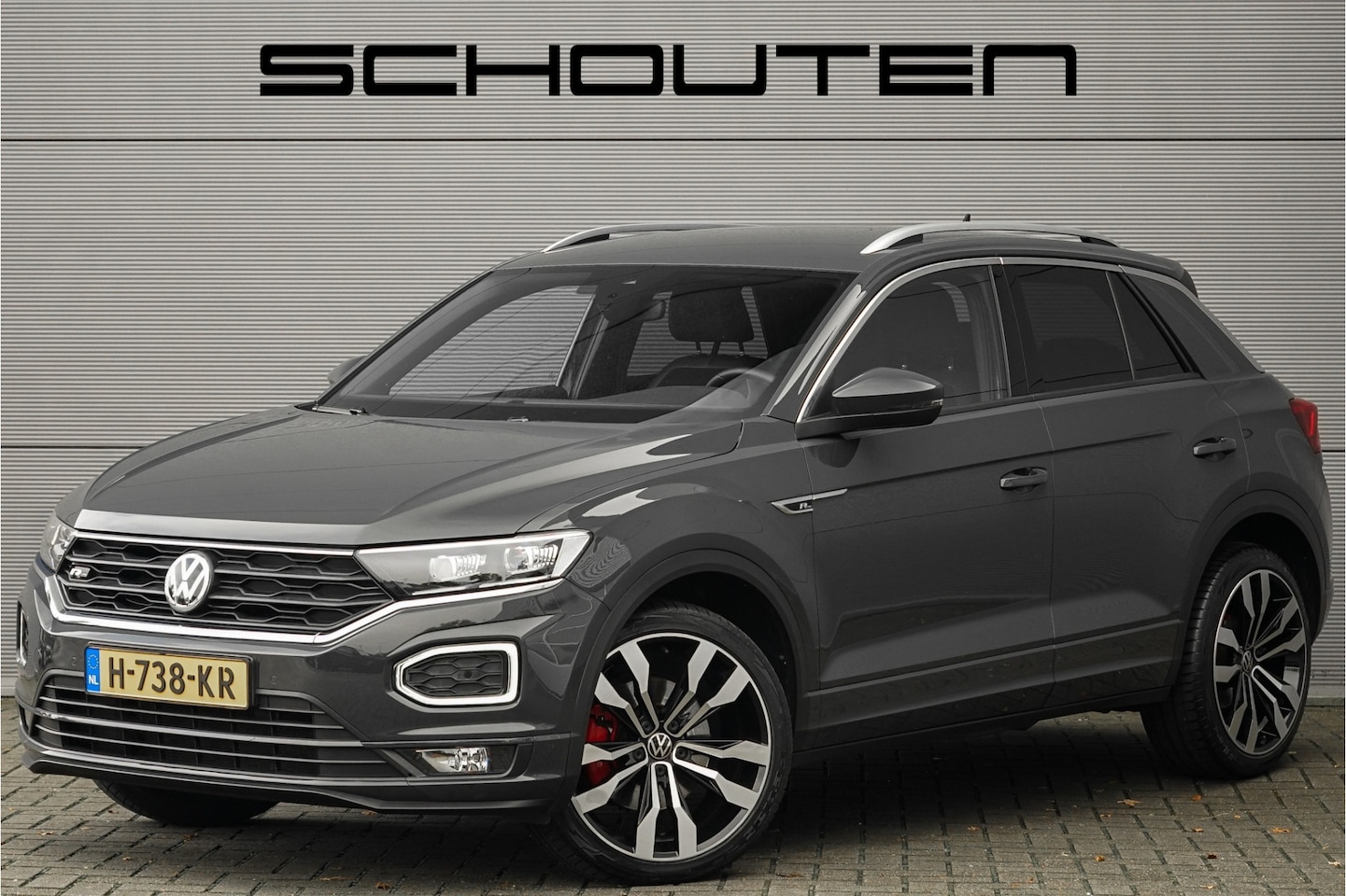 Volkswagen T-Roc - 1.5 TSI 150PK DSG R-Line Beats 19" - AutoWereld.nl