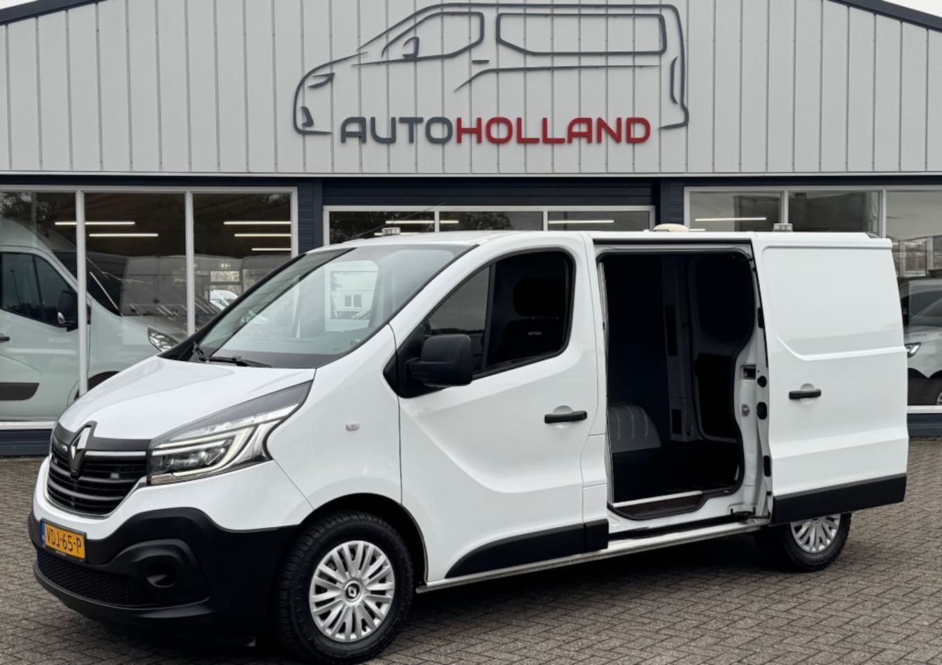 Renault Trafic - 2.0 DCI 88KW 120PK EURO 6 AIRCO/ CRUISE CONTROL/ DUBBELE SCHUIFDEUR/ 100% DEALERONDERHOUDE - AutoWereld.nl