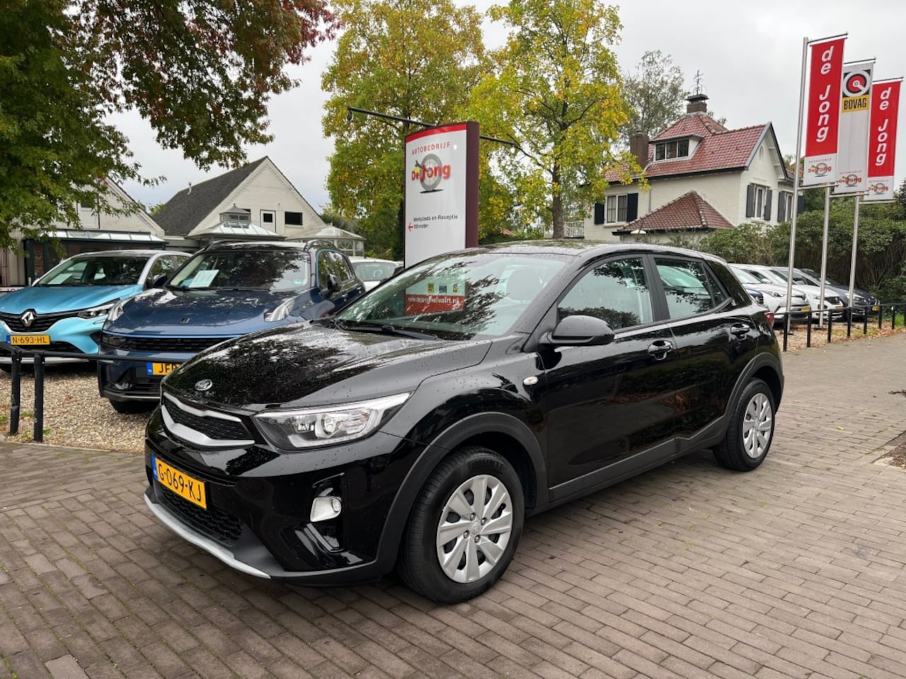 Kia Stonic - 1.0 T-GDI COMFORTLINE / CARPLAY / TREKHAAK / AIRCO / LED - AutoWereld.nl