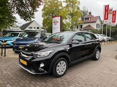 Kia Stonic - 1.0 T-GDI COMFORTLINE / CARPLAY / TREKHAAK / AIRCO / LED