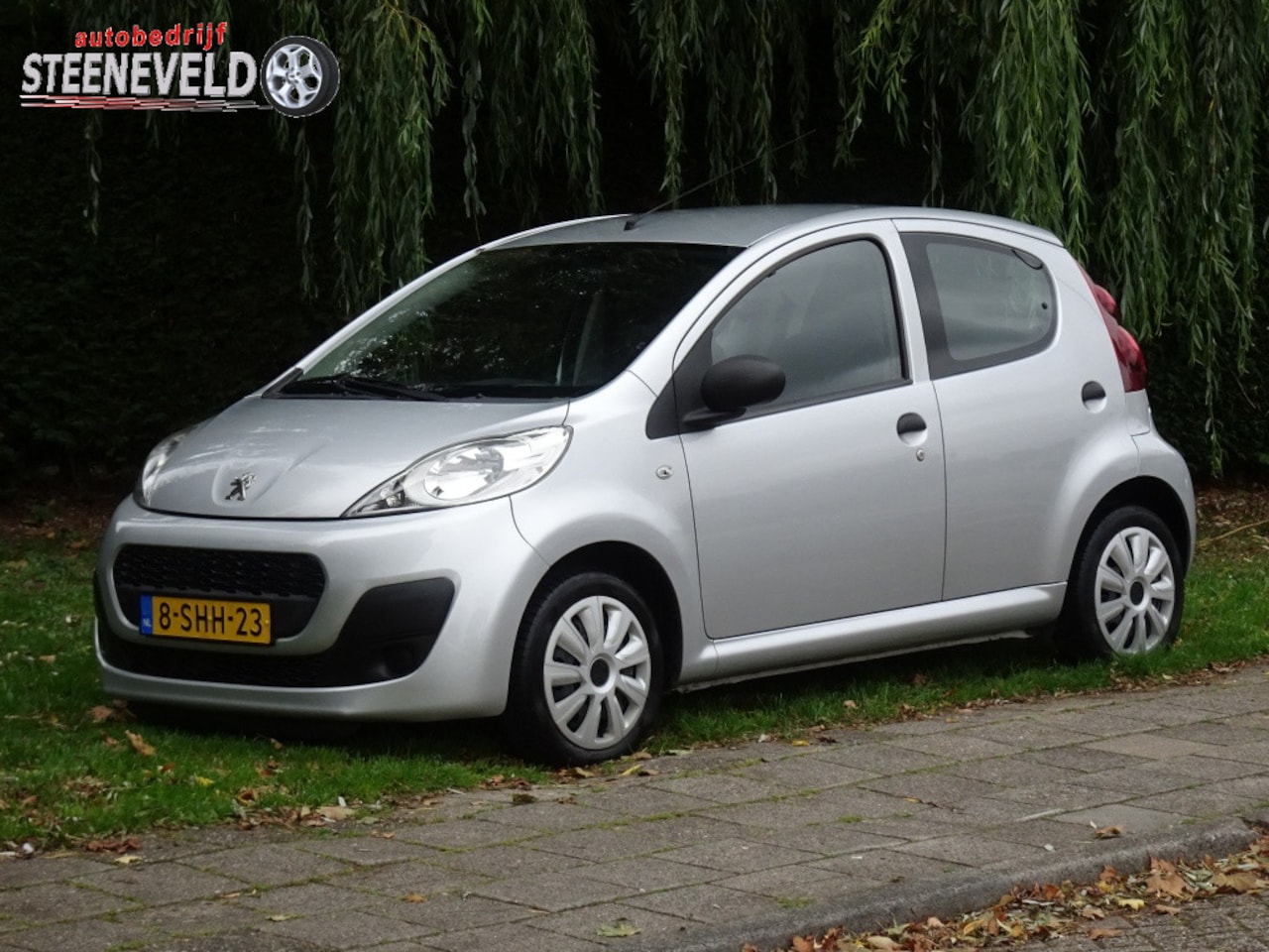 Peugeot 107 - 1.0 Access Accent met Radio en Airco - AutoWereld.nl