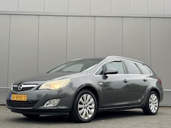 Opel Astra Sports Tourer - 1.4 Turbo Cosmo - automaat - airco - cruise - trekhaak